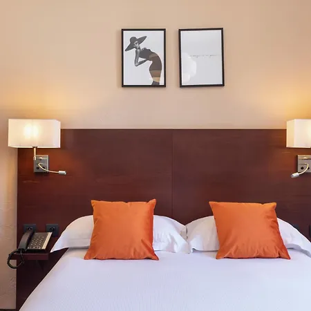 Best Western Hotel Des Orangers Cannes Room photo