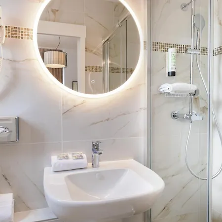 Best Western Hotel Des Orangers Cannes Buitenkant foto